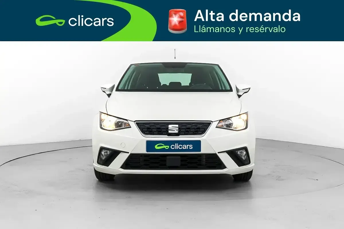 Usado Seat Ibiza Style 80 CV (58 kW) 2019 Blanco Utilitario