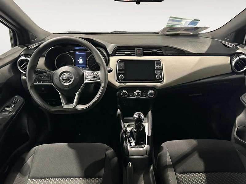 Usado Nissan Micra Acenta 100 CV (73 kW) 2020 Rosa