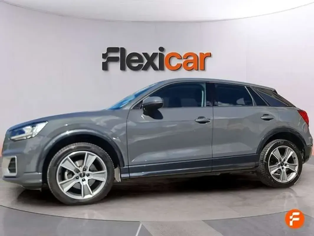 Usado Audi Q2 Advanced Plus 150 CV (110 kW) 2017 Gris SUV