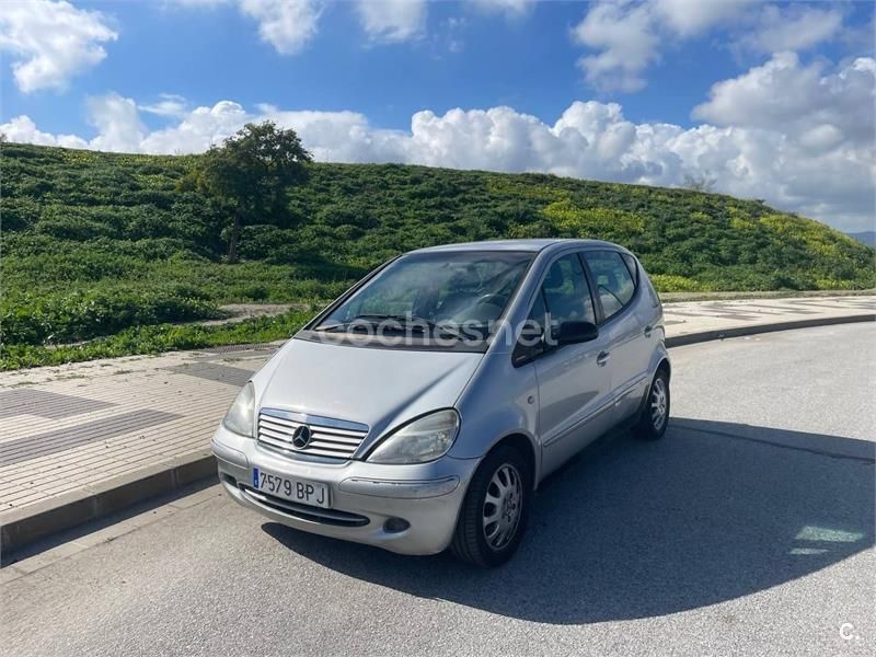 Gris / plata Usado 2001 Mercedes A160 Elegance Monovolumen | 3200 € (Precio justo) - Imagen 1/4