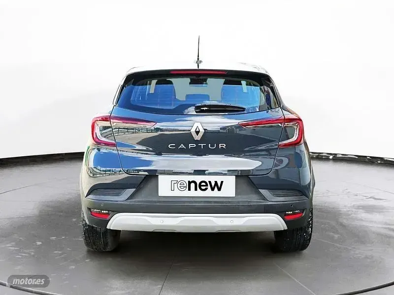 Usado Renault Captur Evolution 140 CV (102 kW) 2022 Azul SUV