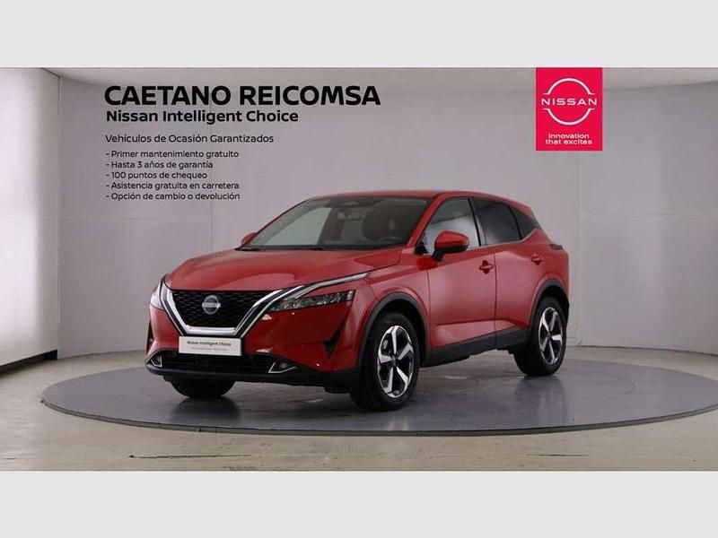 Usado Nissan Qashqai N-Connecta 140 CV (102 kW) 2022 Rojo SUV