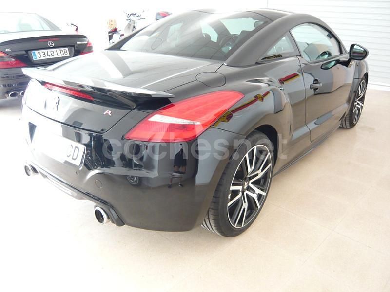 Usado Peugeot RCZ 270 CV (198 kW) 2014 Negro Coupe