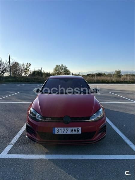 Usado VW Golf VII GTI 290 CV (213 kW) 2019 Rojo Berlina