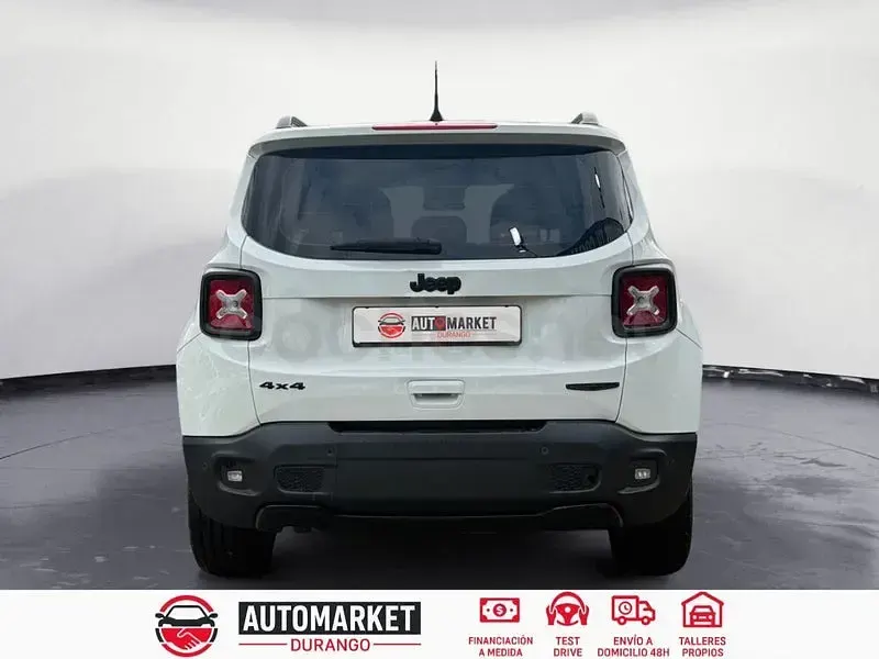 Usado Jeep Renegade Night Eagle 140 CV (102 kW) 2019 Blanco SUV