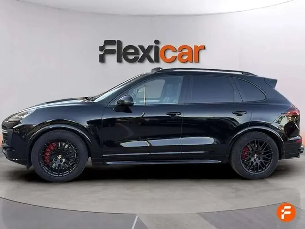 Usado Porsche Cayenne GTS 441 CV (324 kW) 2016 Negro SUV