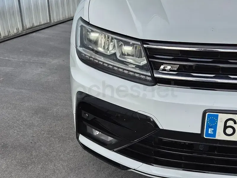Usado VW Tiguan R-line 150 CV (110 kW) 2020 Blanco SUV