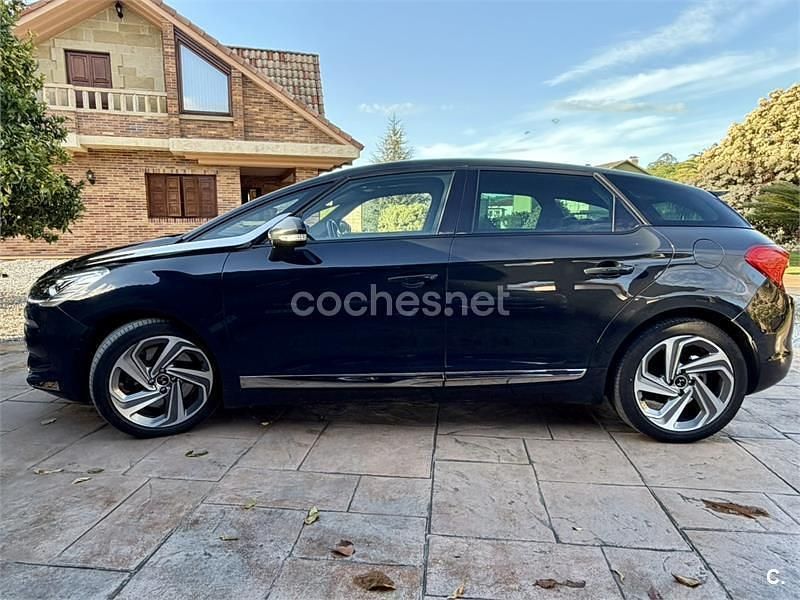 Usado DS Automobiles DS5 Style 150 CV (110 kW) 2015 Azul Utilitario