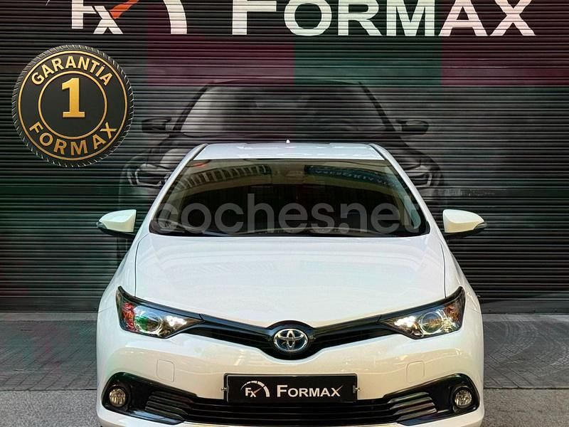 Blanco Usado 2018 Toyota Auris Hybrid Business Edition Berlina | 14.900 € (Buen precio) - Imagen 1/4