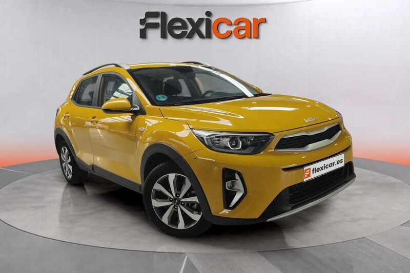 Amarillo Usado 2023 Kia Stonic SUV | 12.990 € (Buen precio) - Imagen 1/4