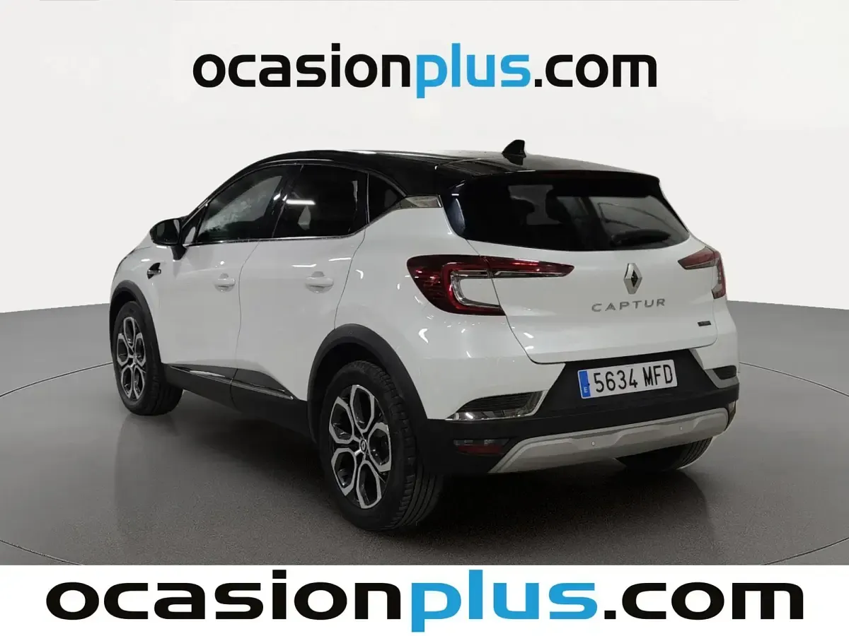 Usado Renault Captur Techno 145 CV (106 kW) 2023 Blanco SUV