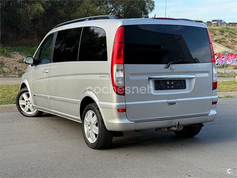 Usado Mercedes Viano 150 CV (110 kW) 2007 Gris / plata Monovolumen