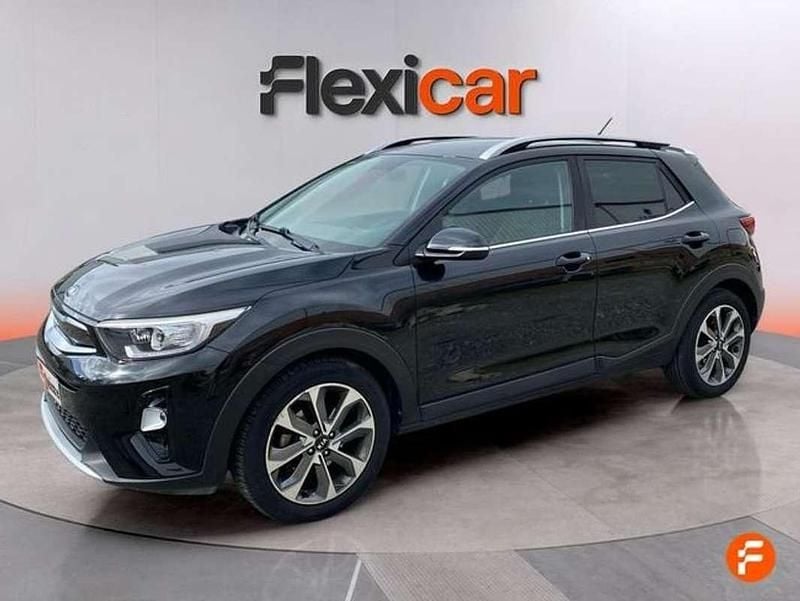 Usado Kia Stonic 110 CV (80 kW) 2018 Negro SUV