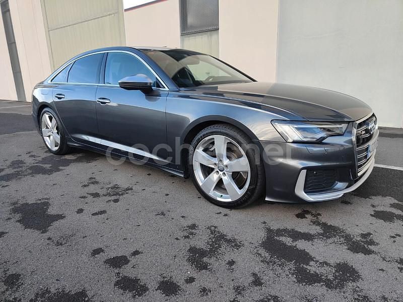 Usado Audi A6 S-Line 350 CV (257 kW) 2019 Gris / plata Berlina