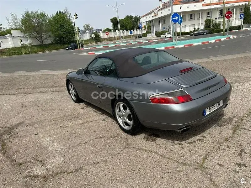 Usado Porsche 911 Carrera Cabriolet 300 CV (220 kW) 2000 Gris / plata Descapotable