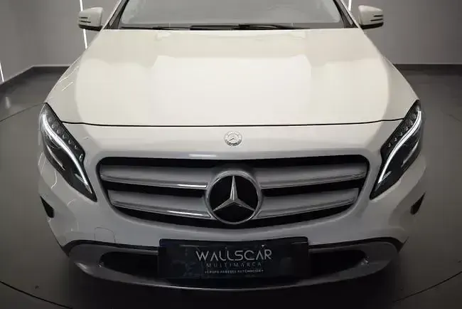 Usado Mercedes GLA250 Style 211 CV (155 kW) 2016 Blanco SUV