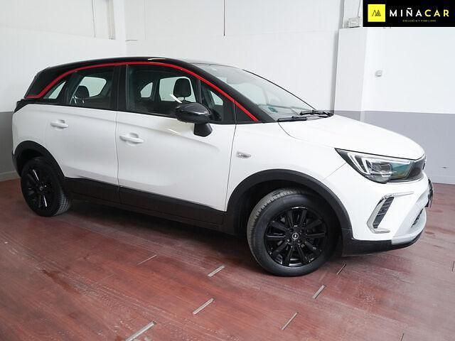 Usado Opel Crossland X GS Line 110 CV (80 kW) 2021 Blanco SUV