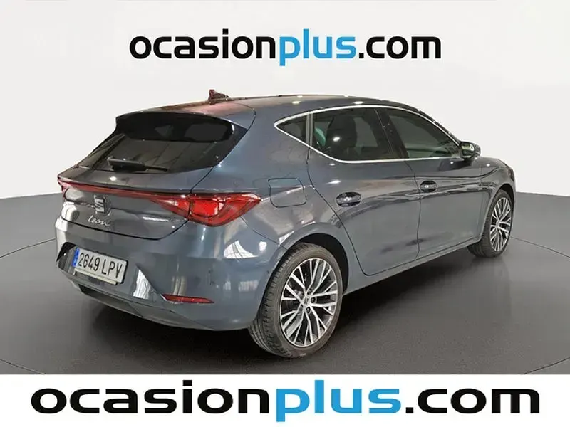 Usado Seat Leon 150 CV (110 kW) 2021 Azul Berlina
