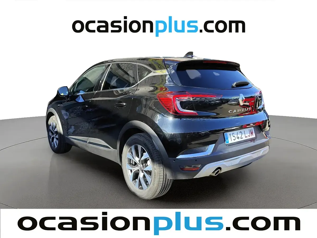 Usado Renault Captur Zen 131 CV (96 kW) 2020 Negro SUV