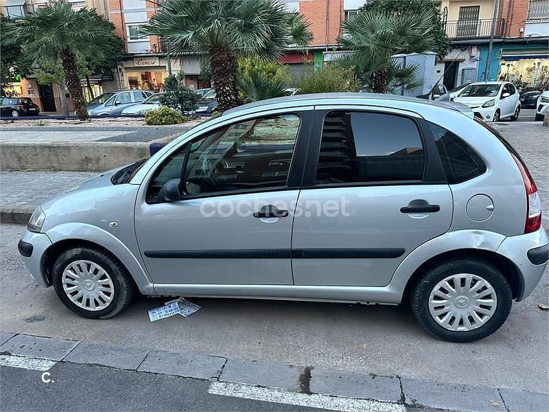Gris / plata Usado 2009 Citroën C3 Berlina | 2700 € (Precio justo) - Imagen 1/4