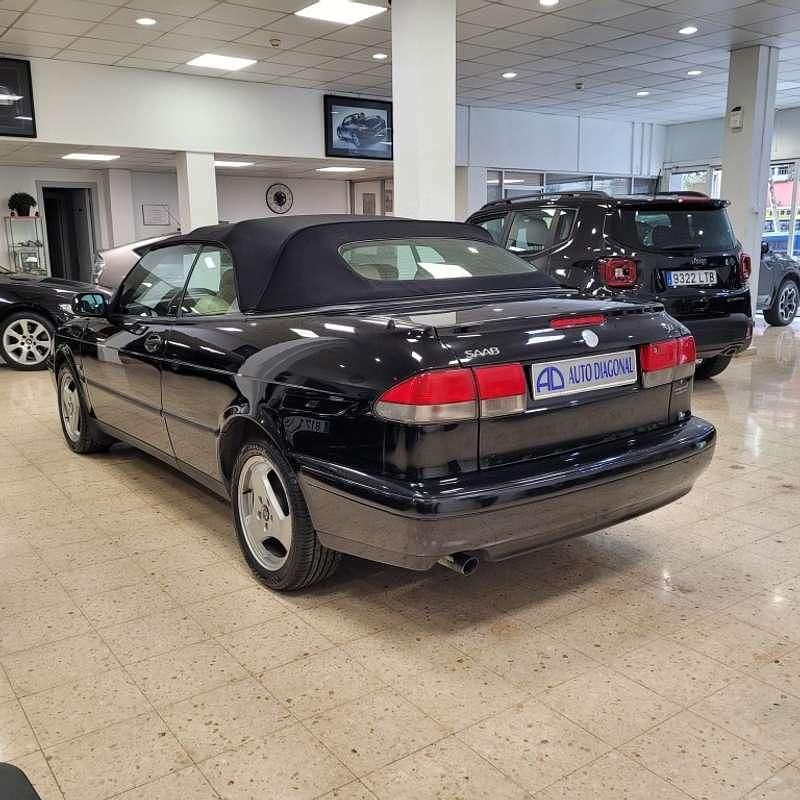 Usado Saab 9-3 Cabriolet 131 CV (96 kW) 1999 Negro Descapotable
