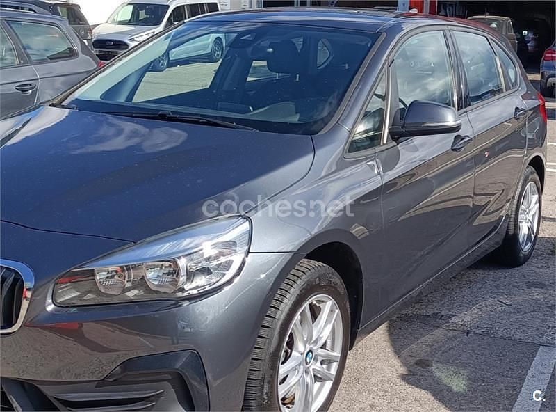 Gris / plata Usado 2019 BMW 218 Familiar | 11.490 € (Buen precio) - Imagen 1/4