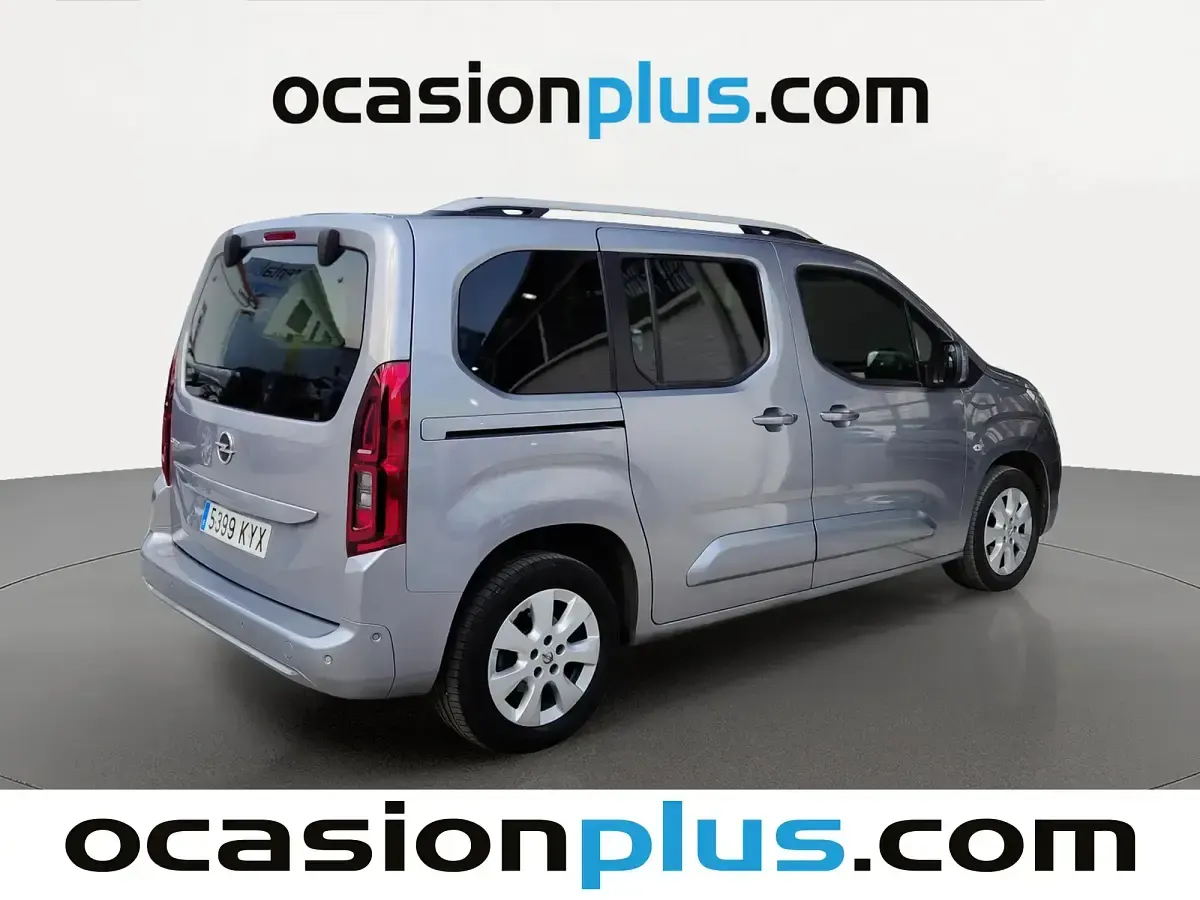 Usado Opel Combo Innovation 110 CV (80 kW) 2019 Gris Monovolumen