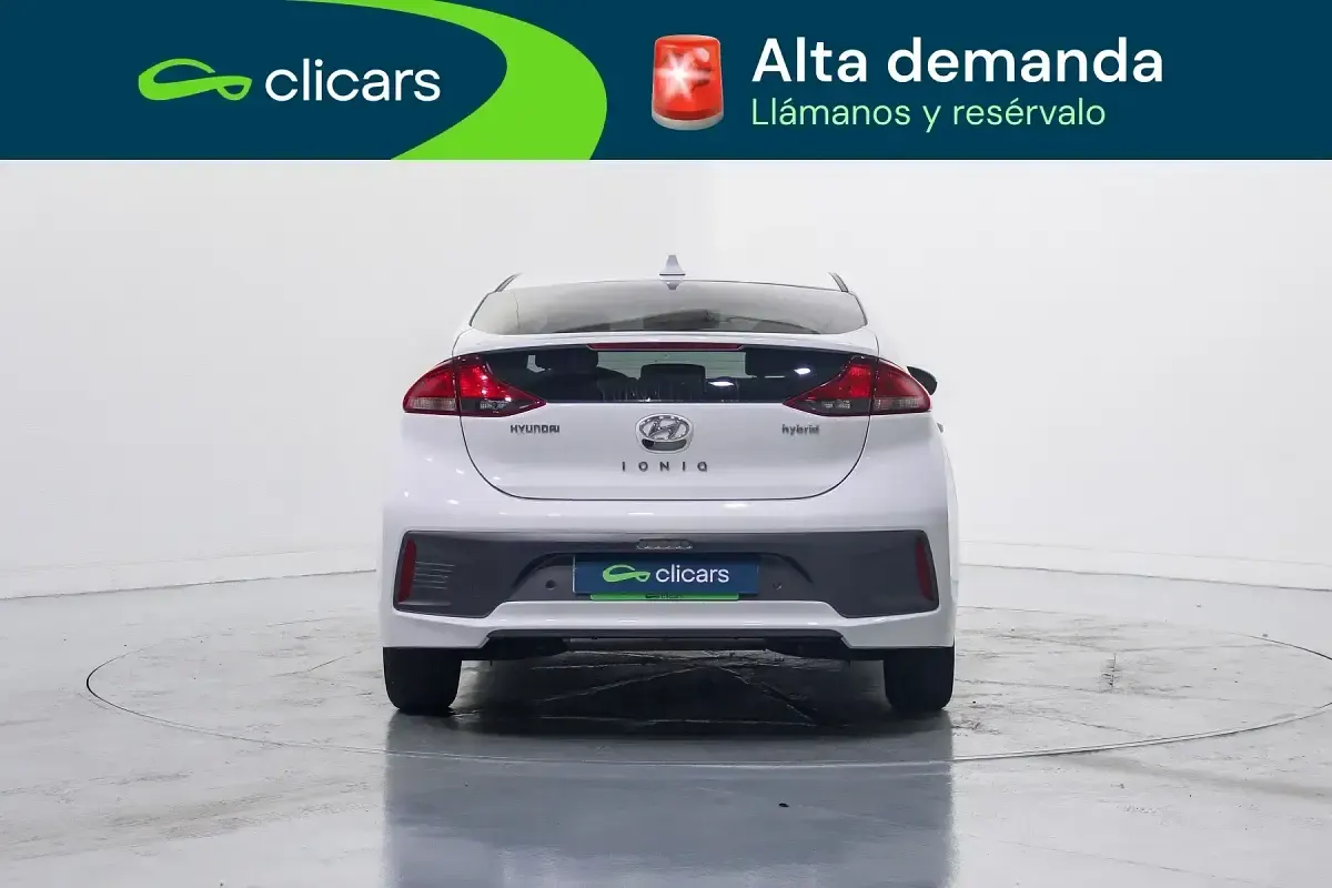 Usado Hyundai Ioniq 141 CV (103 kW) 2022 Blanco Utilitario