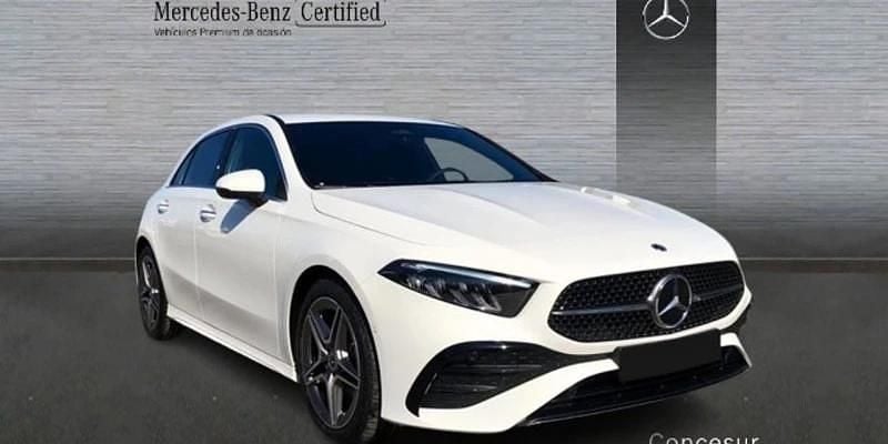 Usado Mercedes A200 150 CV (110 kW) 2025 Blanco Berlina