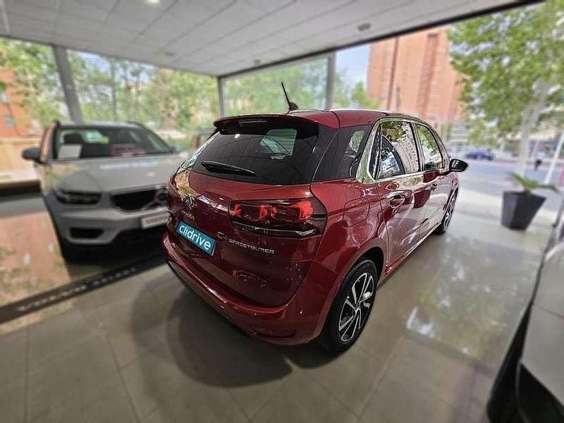 Usado Citroën Spacetourer Feel 131 CV (96 kW) 2019 Rojo Monovolumen