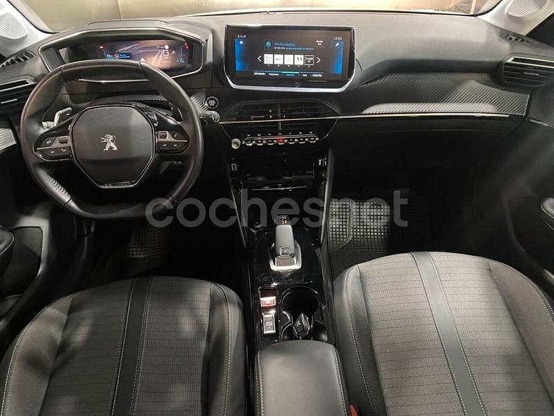 Usado Peugeot 208 Allure 102 CV (75 kW) 2021 Blanco Utilitario