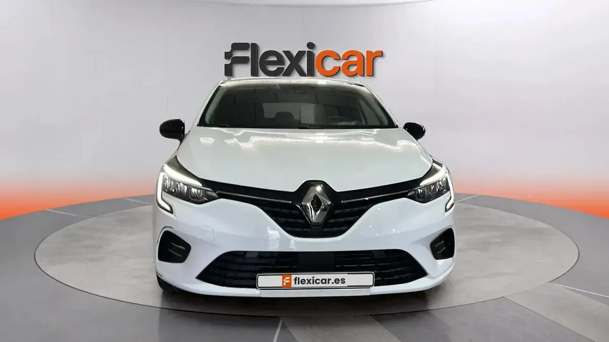 Usado Renault Clio V SE 90 CV (66 kW) 2023 Gris Berlina