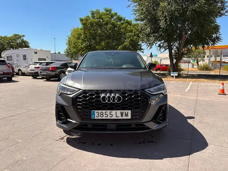 Usado Audi Q3 Sportback S-Line 150 CV (110 kW) 2022 Negro SUV