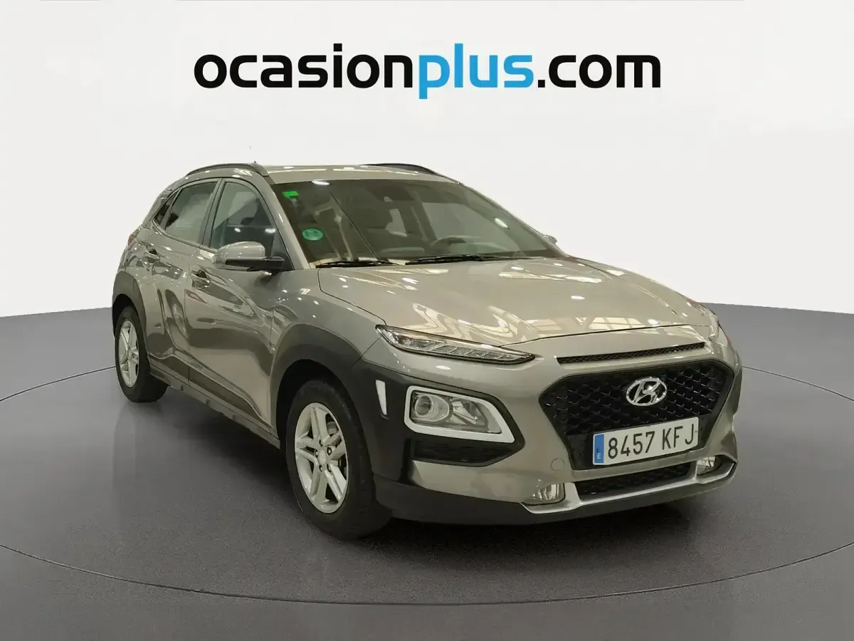 Usado Hyundai Kona 120 CV (88 kW) 2017 Gris SUV