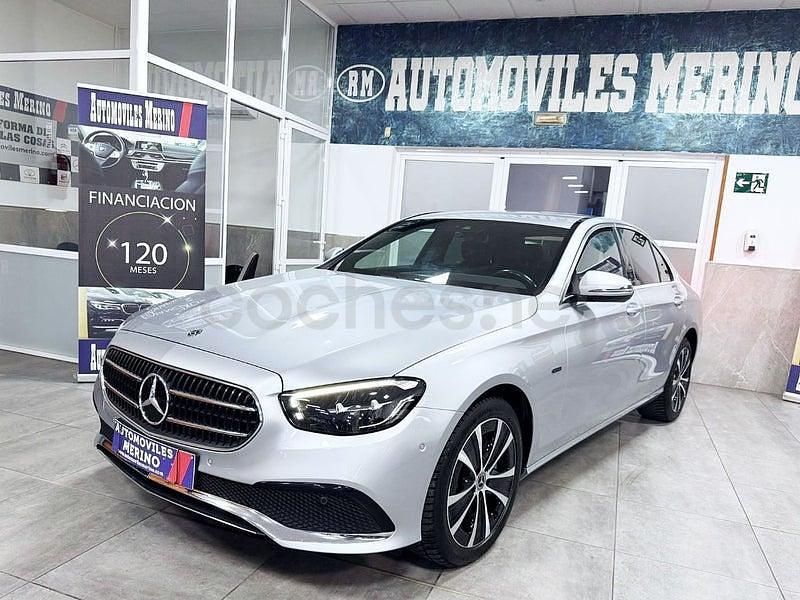 Usado Mercedes E300 306 CV (225 kW) 2021 Gris / plata Berlina