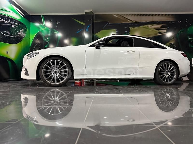 Usado Mercedes E220 194 CV (142 kW) 2018 Blanco Coupe