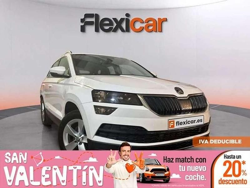 Usado Skoda Karoq Ambition 150 CV (110 kW) 2021 Blanco SUV