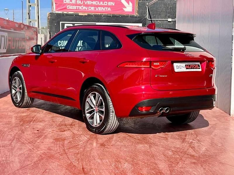 Usado Jaguar F-Pace R-Sport 180 CV (132 kW) 2017 Rojo SUV