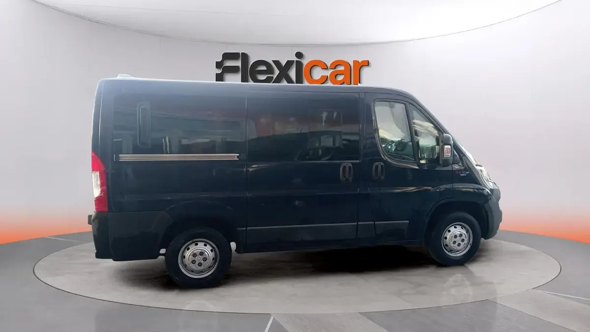 Usado Fiat Ducato 140 CV (102 kW) 2018 Azul Van
