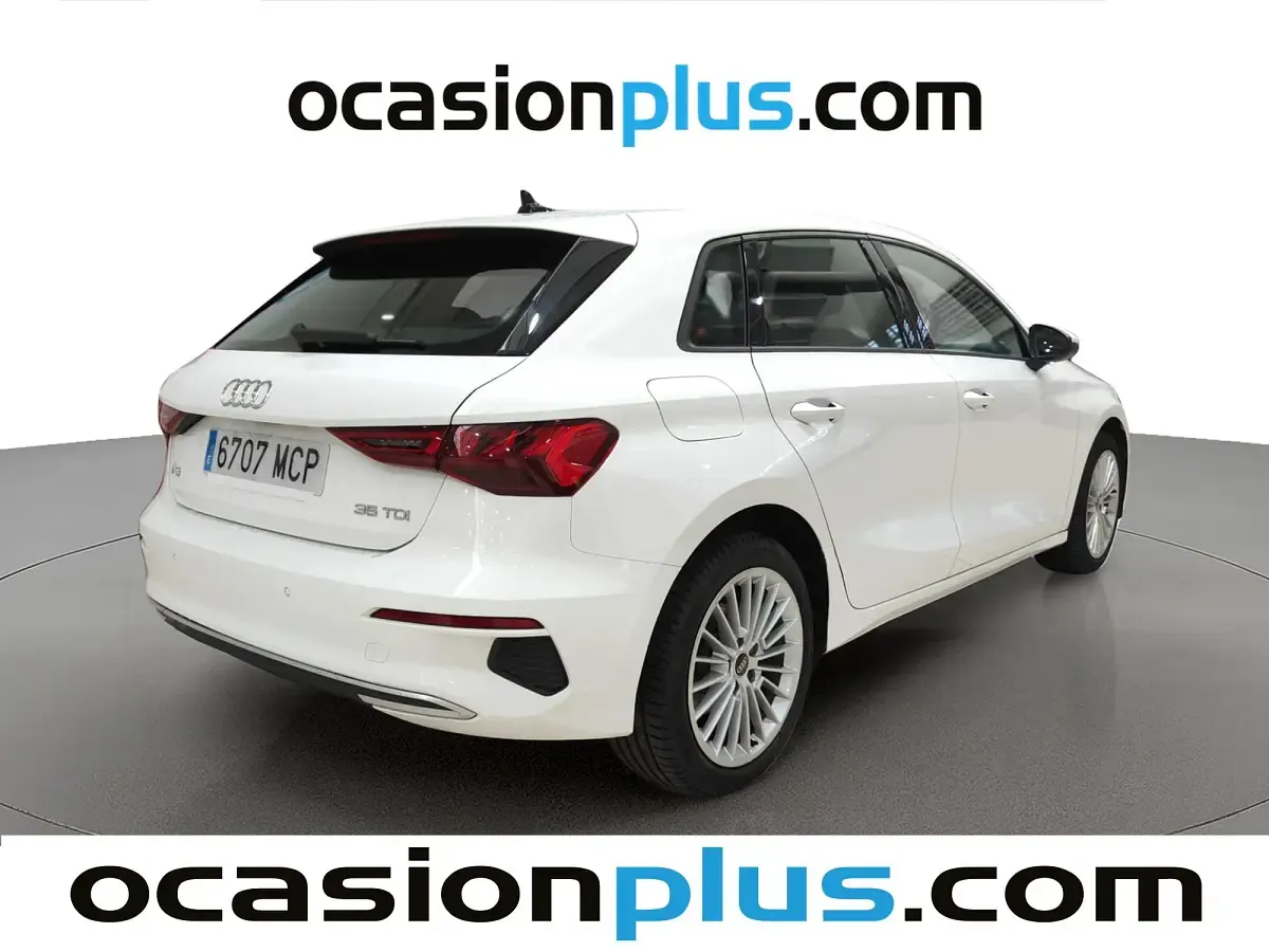 Usado Audi A3 Sportback Advanced 150 CV (110 kW) 2022 Blanco Utilitario