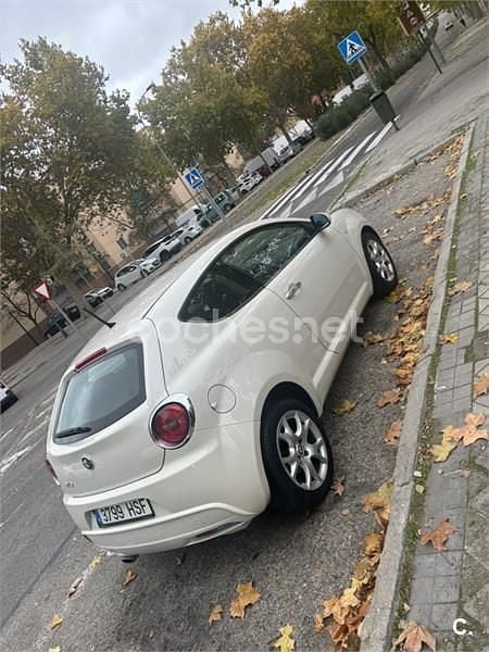 Blanco Usado 2013 Alfa Romeo MiTo Utilitario | 4399 € (Precio justo) - Imagen 1/3
