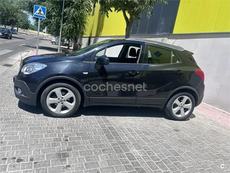 Usado Opel Mokka Selective 136 CV (100 kW) 2014 Negro SUV