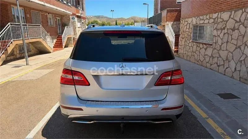 Usado Mercedes ML350 258 CV (189 kW) 2013 Gris / plata SUV