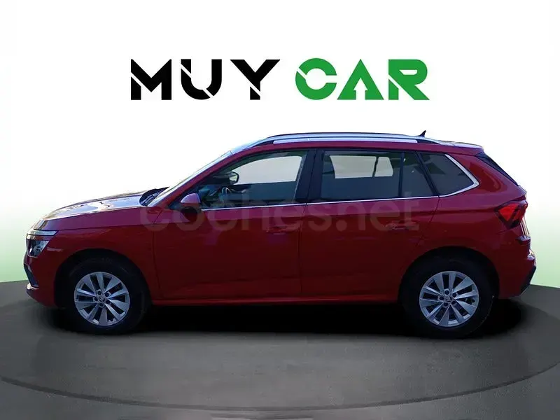 Usado Skoda Kamiq Selection 115 CV (84 kW) 2024 Rojo SUV