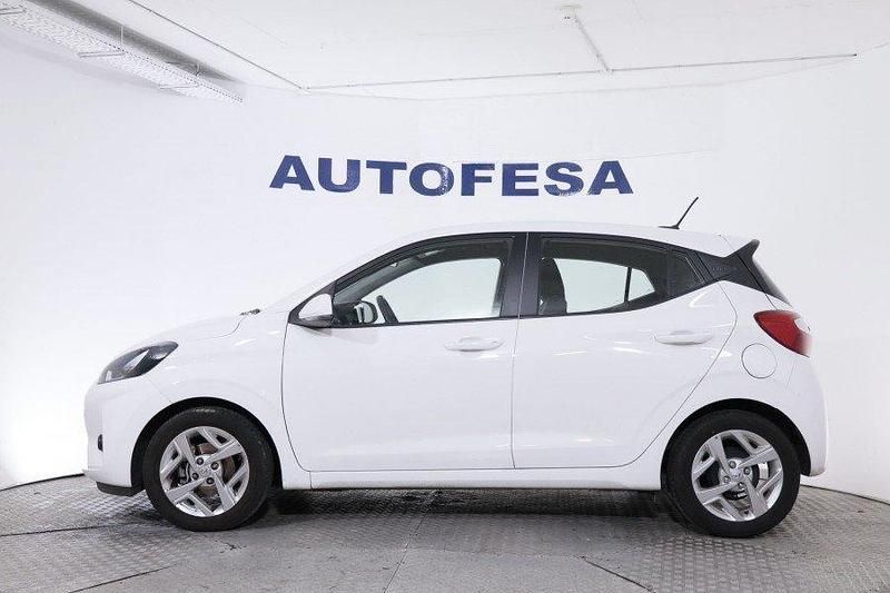 Usado Hyundai i10 67 CV (49 kW) 2023 Blanco Utilitario