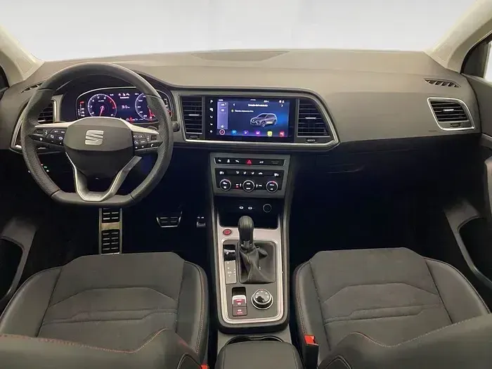 Usado Seat Ateca FR 150 CV (110 kW) 2025 Gris SUV