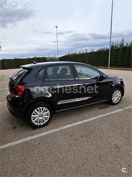 Usado VW Polo Sport 90 CV (66 kW) 2012 Negro Utilitario
