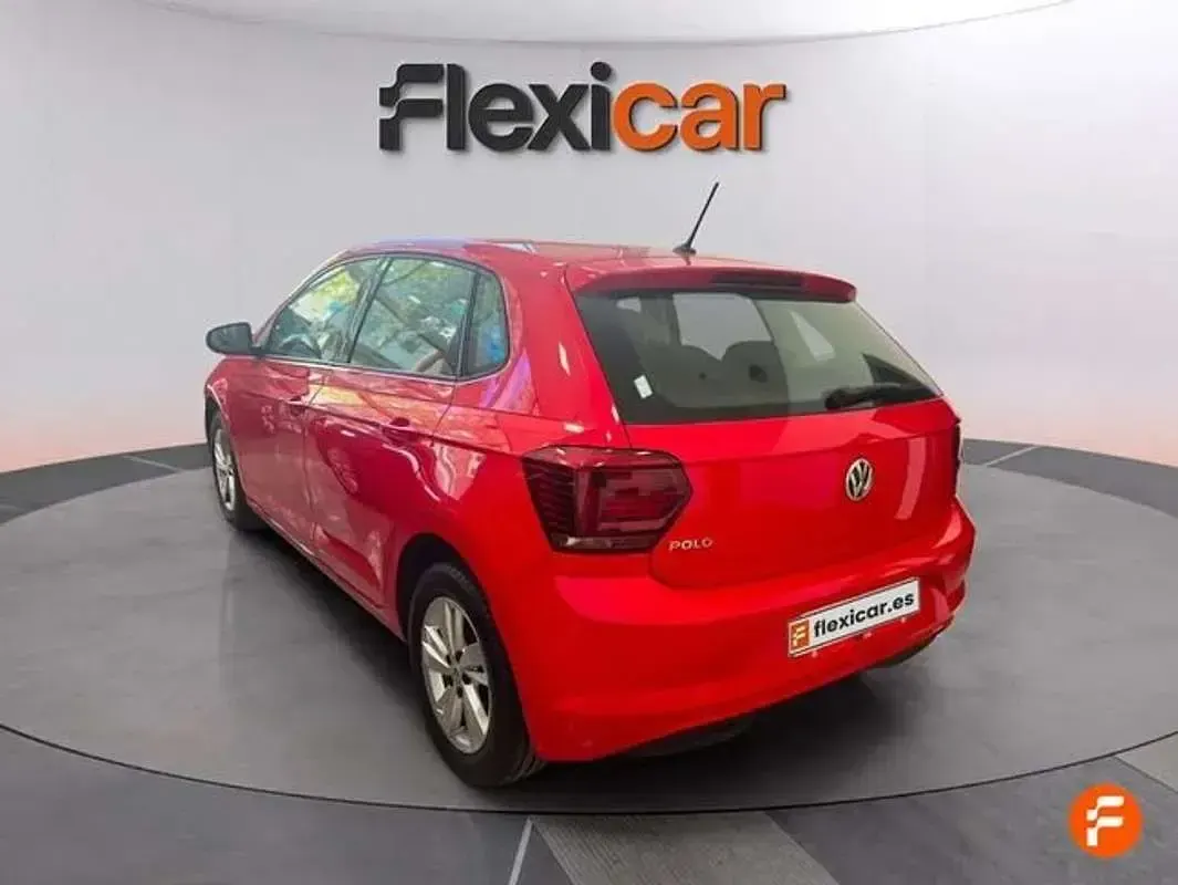 Usado VW Polo Advance 80 CV (58 kW) 2020 Rojo Utilitario