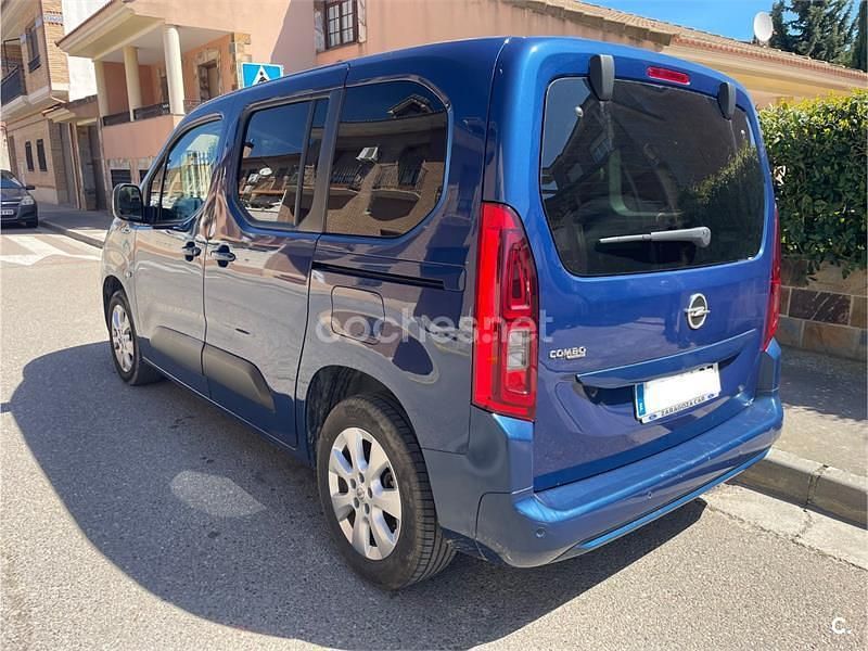 Usado Opel Combo Life Selective 110 CV (80 kW) 2019 Azul Monovolumen