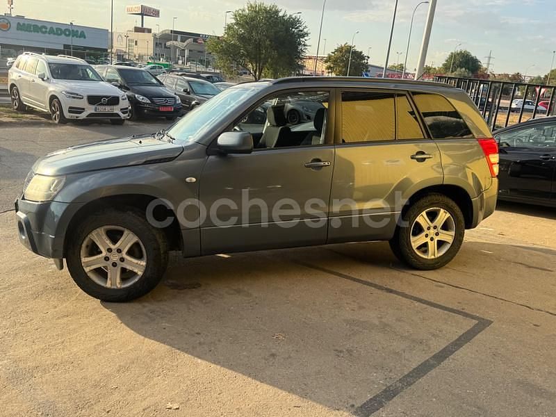 Beige Usado 2006 Suzuki Grand Vitara SUV | 6900 € (Buen precio) - Imagen 1/4